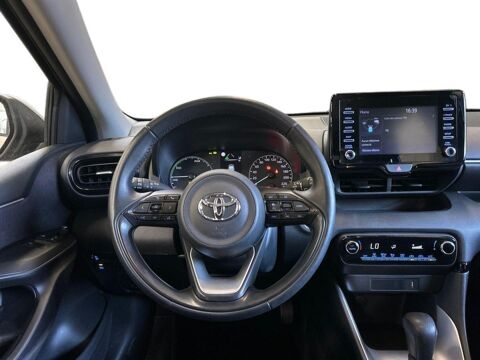 Yaris 116h Dynamic 5p MY22 2023 occasion 13290 Les Milles