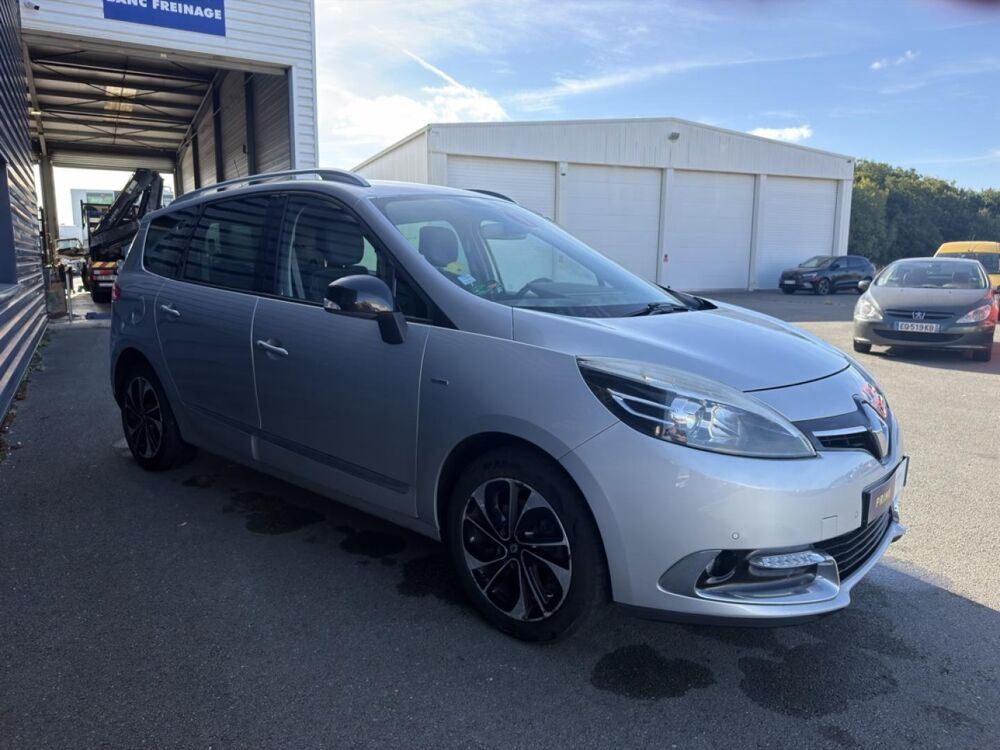 Grand Sc&eacute;nic II 1.5 dCi 110ch Bose EDC Euro6 7 places Boite Automatique 2016 occasion 17450 Saint-Laurent-de-la-Pr&eacute;e