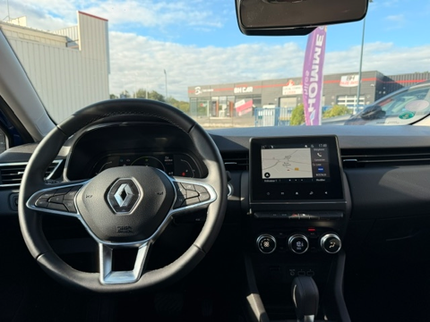 Clio V 1.6 E-TECH HYBRIDE 140CH BUSINESS 2022 occasion 16400 Puymoyen
