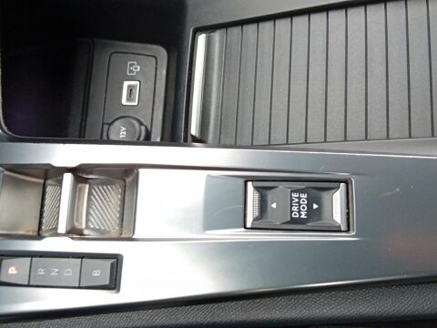 308 PHEV 180ch Active Pack e-EAT8 2023 occasion 28500 Vernouillet