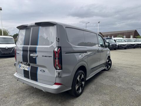 Transit 320 L1H1 2.0 EcoBlue 170ch Sport BVA8 2025 occasion 17450 Saint-Laurent-de-la-Pr&eacute;e