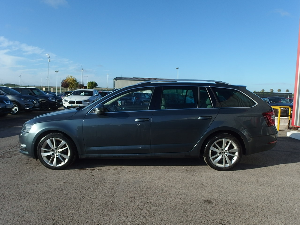 Octavia 1.4 TSI 150CH STYLE DSG7 2017 occasion 10600 Savi&egrave;res