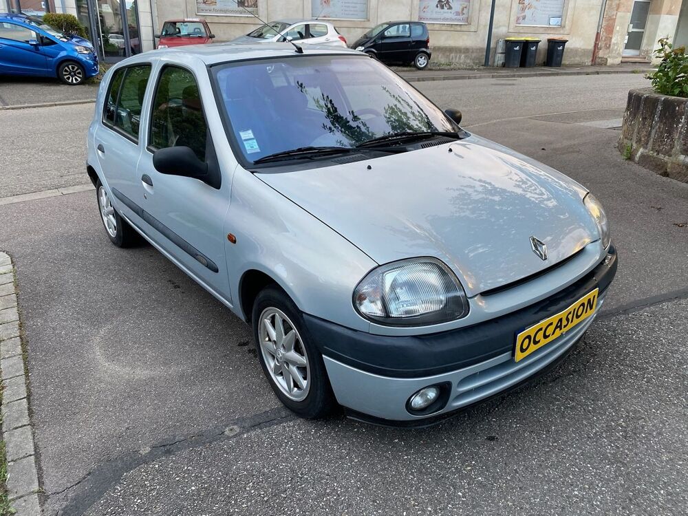 Clio II 1.2 (1149) 58CH RTA 5P 1999 occasion 67330 Bouxwiller