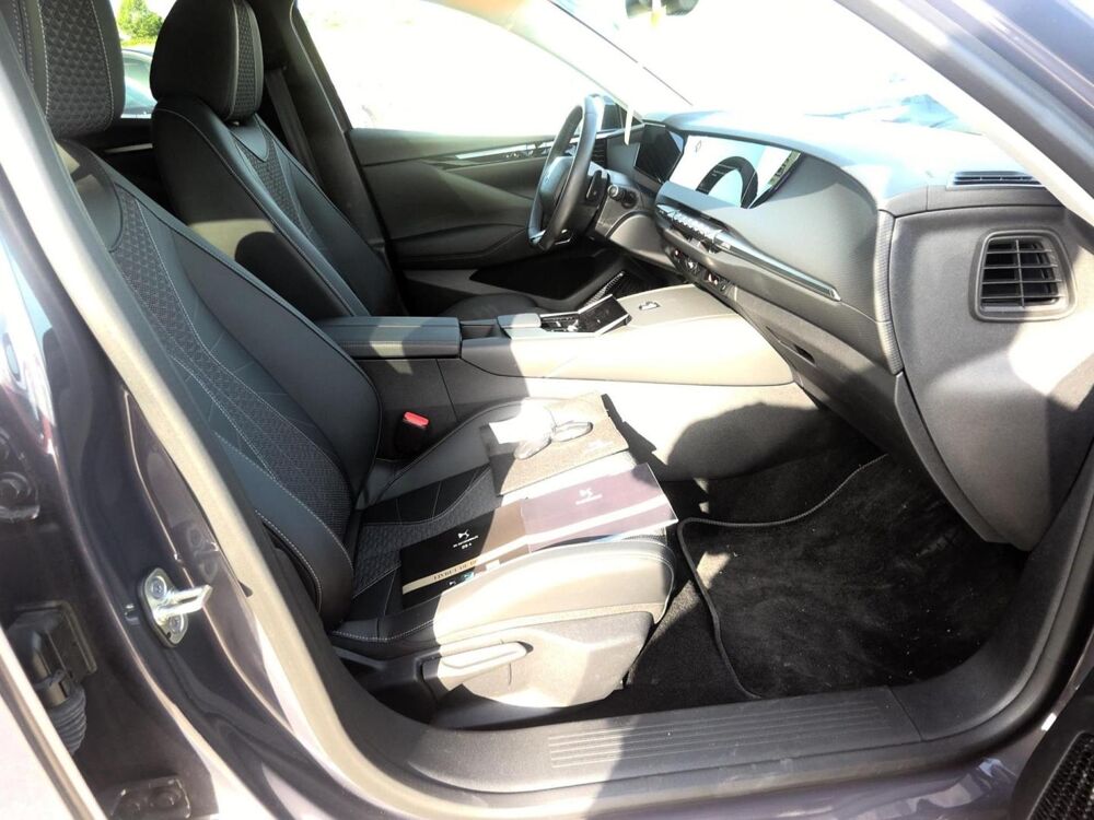 DS4 DS 4 E-TENSE 213ch 61kWh Pallas / POMPE A CHALEUR + TOIT OUV 2024 occasion 82000 Montauban