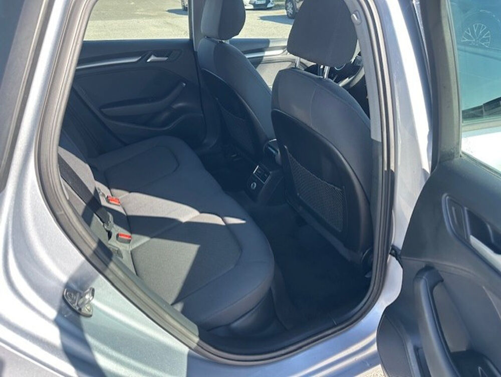 A3 30 TDI 116CH BUSINESS LINE S TRONIC 7 2018 occasion 91220 Br&eacute;tigny-sur-Orge