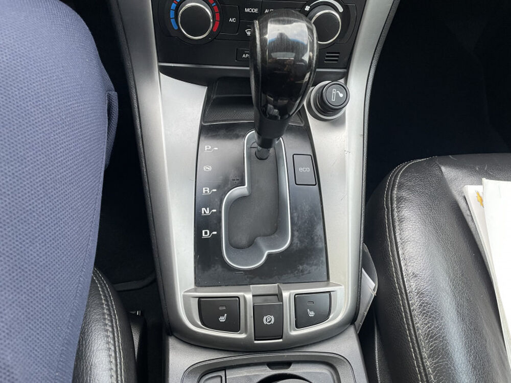 Captiva 2.2 VCDI184 LTZ BA AWD 2011 occasion 77144 Mont&eacute;vrain