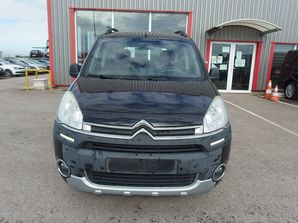Berlingo 1.6 HDI75 CONFORT 5P 2014 occasion 10600 Savi&egrave;res
