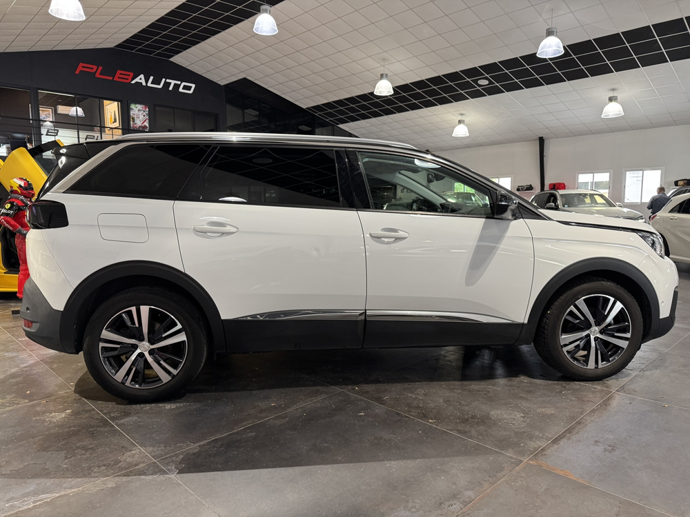 5008 1.5 EHDI 130CH ALLURE 7 PLACES 2018 occasion 12000 RODEZ