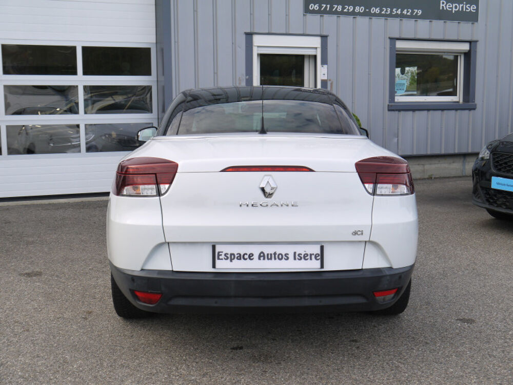 M&eacute;gane III CC 1.9 DCI 130CH DYNAMIQUE / DISTRIBUTION FAITE 2011 occasion 38260 La C&ocirc;te-Saint-Andr&eacute;