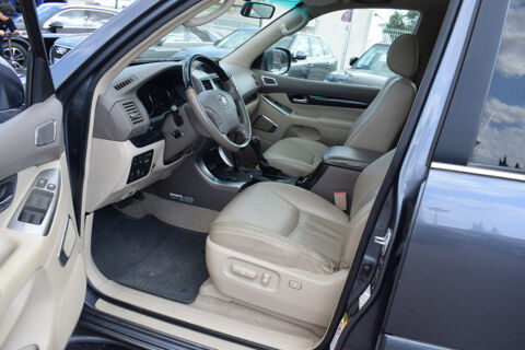 Land Cruiser 173 D-4D BVA 5P 2009 occasion 34740 Vendargues