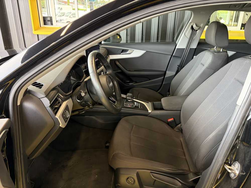 A4 40 TFSI 204CH BUSINESS LINE S TRONIC 7 2021 occasion 56530 Qu&eacute;ven