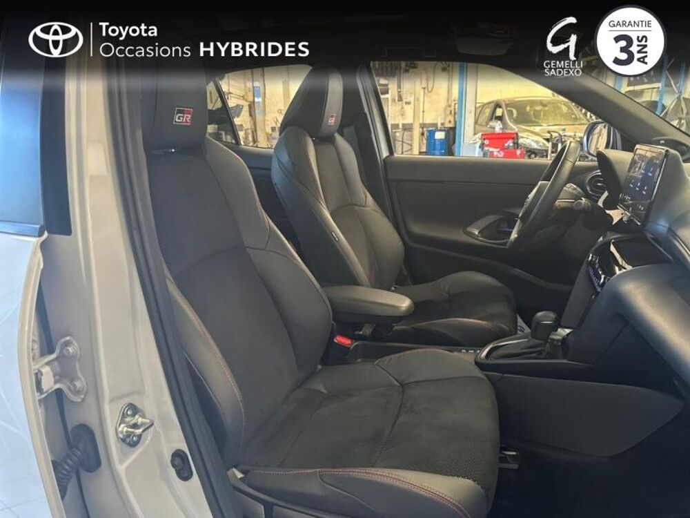 Yaris Cross 116h GR Sport MY22 2023 occasion 84100 Orange