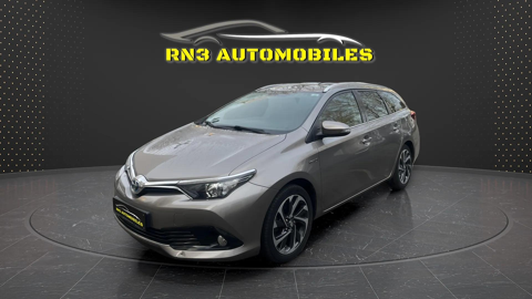 Toyota Auris HSD 136H DESIGN BUSINESS 2016 occasion Pantin 93500