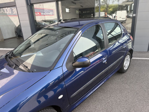 206 1.4 HDI XT PREMIUM 5P (clim) 2004 occasion 31140 Aucamville