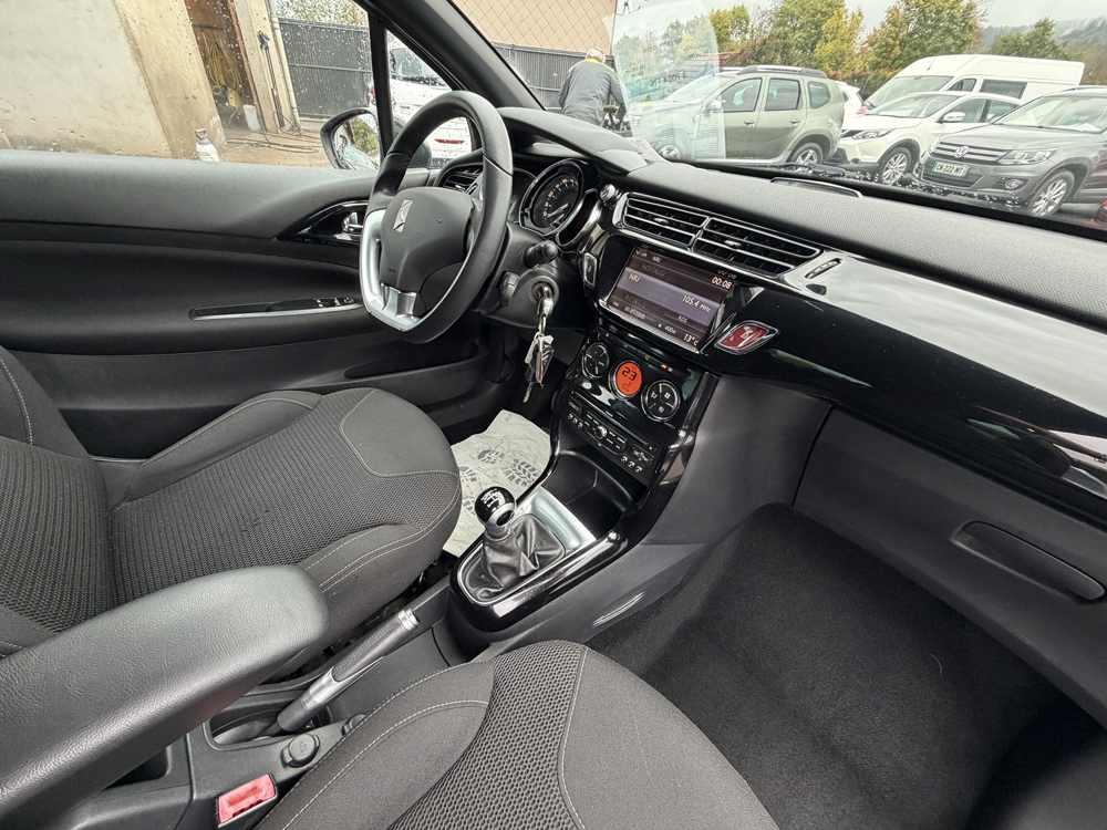 DS3 1.6 VTI SO CHIC 2011 occasion 88200 Saint-Nabord