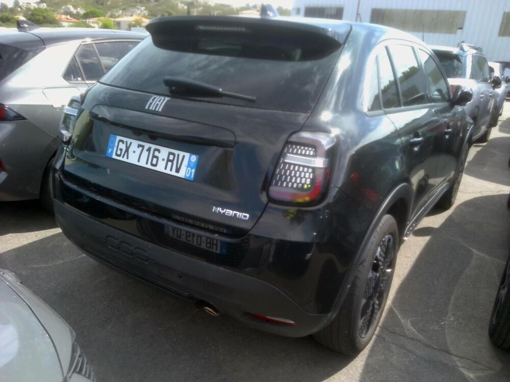 Fiat 600 1.2 Hybrid 110ch La Prima DCT6 / COFFRE ELEC / CUIR / CAMERA 2024 occasion 82000 Montauban