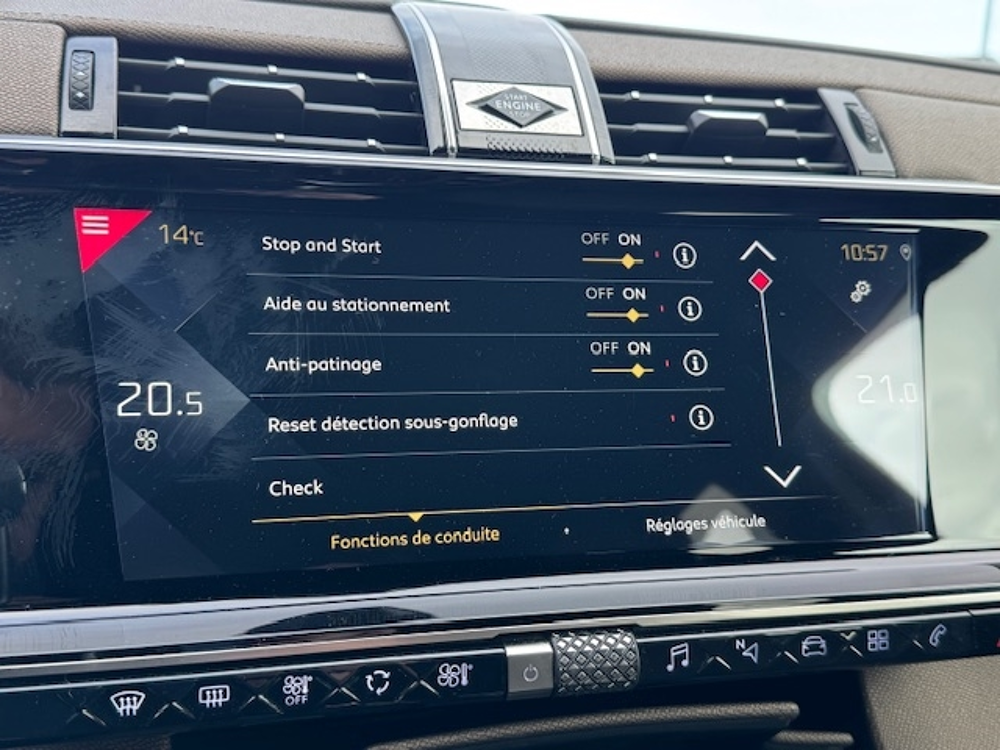 DS7 BLUEHDI 130CH BUSINESS AUTOMATIQUE 2020 occasion 16400 Puymoyen