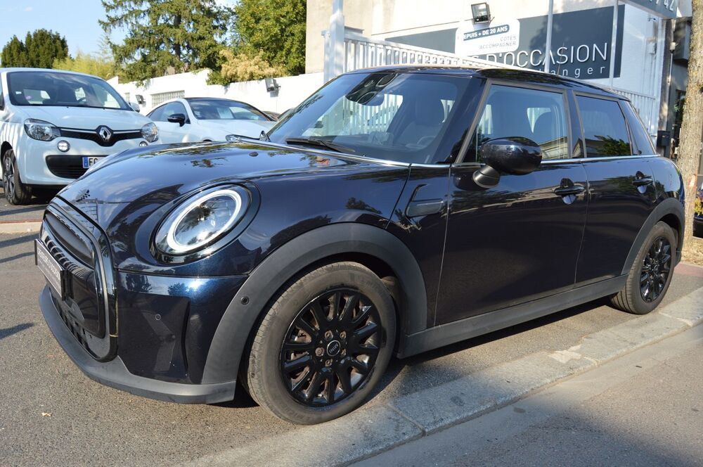 Cooper COOPER 136CH EDITION PREMIUM PLUS BVA7 2023 occasion 94100 Saint-Maur-des-Foss&eacute;s