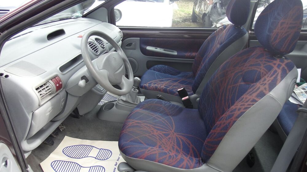 Twingo 1.2 16V 75CH CAMPUS 2004 occasion 67330 Bouxwiller