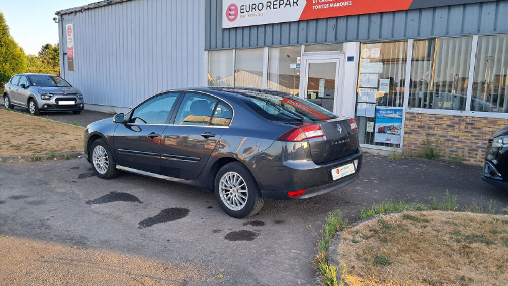 Laguna III 1.5 DCI 110CH FAP BLACK EDITION CHAMPION ECO&sup2; 2011 occasion 50720 Barenton