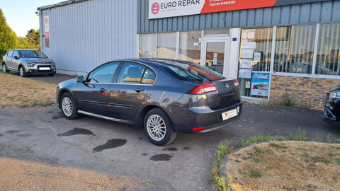 Laguna III 1.5 DCI 110CH FAP BLACK EDITION CHAMPION ECO&sup2; 2011 occasion 50720 Barenton