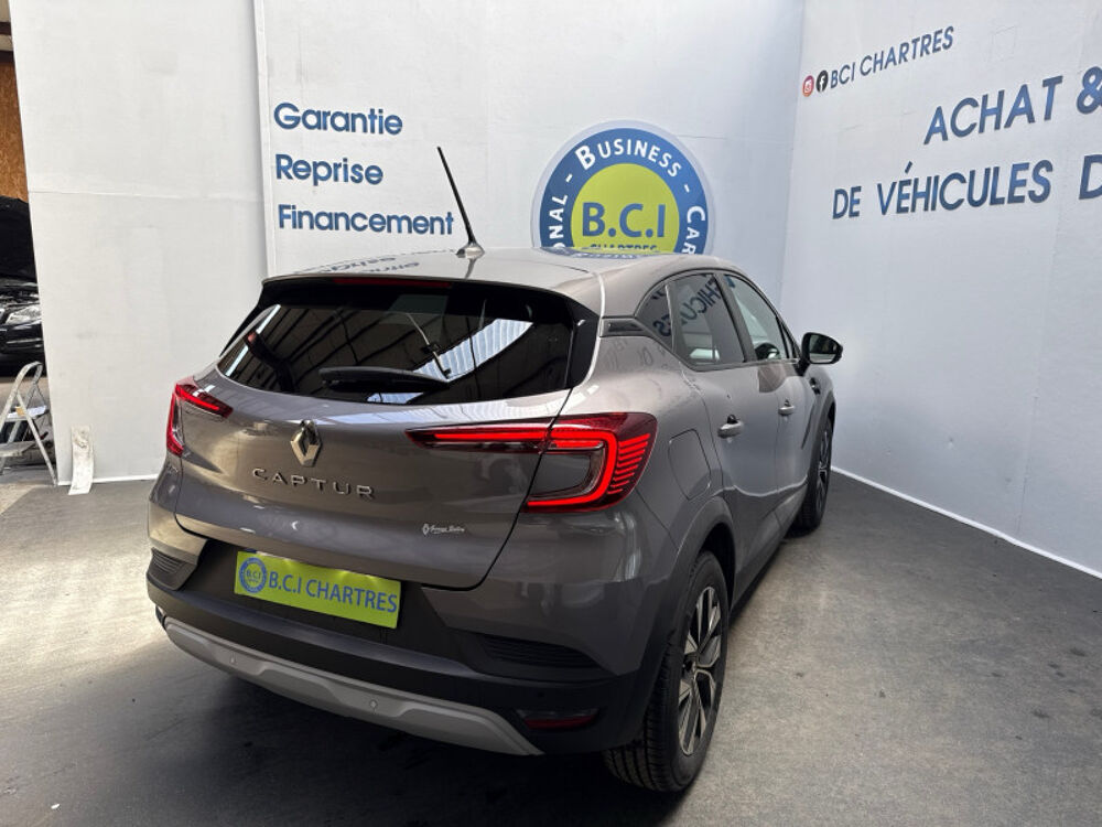 Captur 1.0 TCE 90CH EVOLUTION 2024 occasion 28630 Nogent-le-Phaye