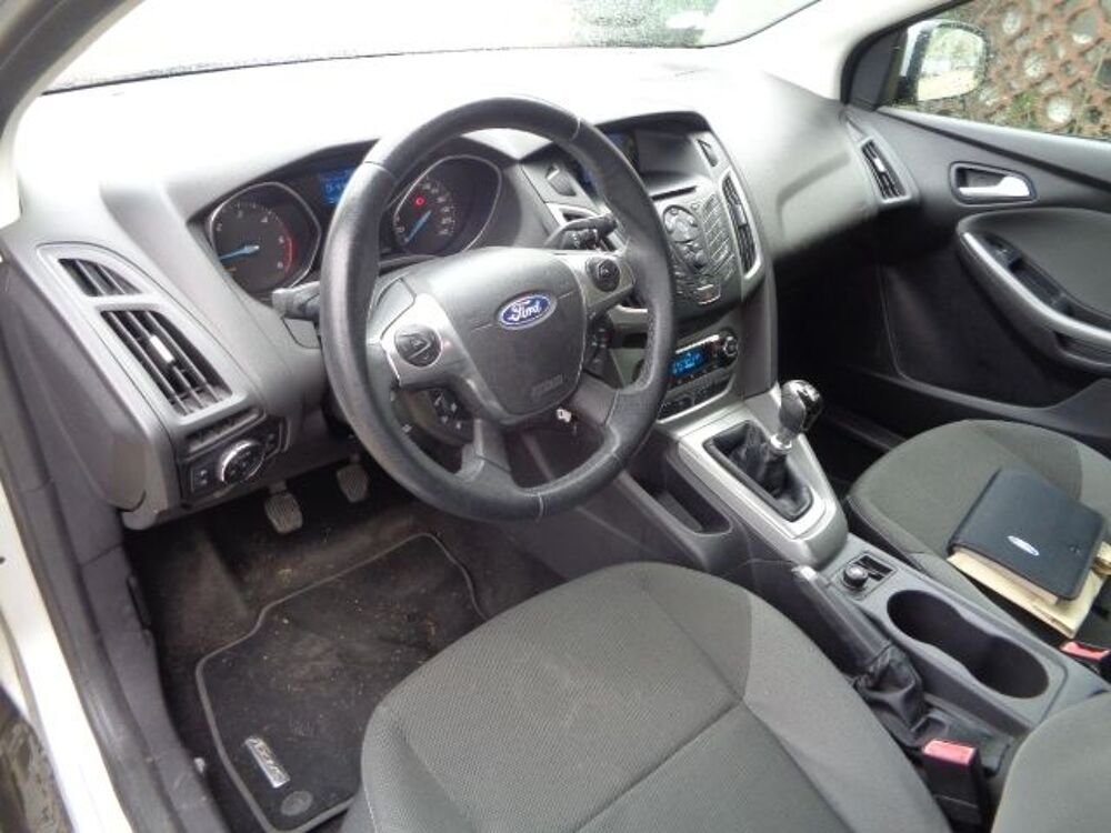 Focus 1.6 TDCI 95CH FAP STOP&START TREND 5P 2011 occasion 31140 Aucamville