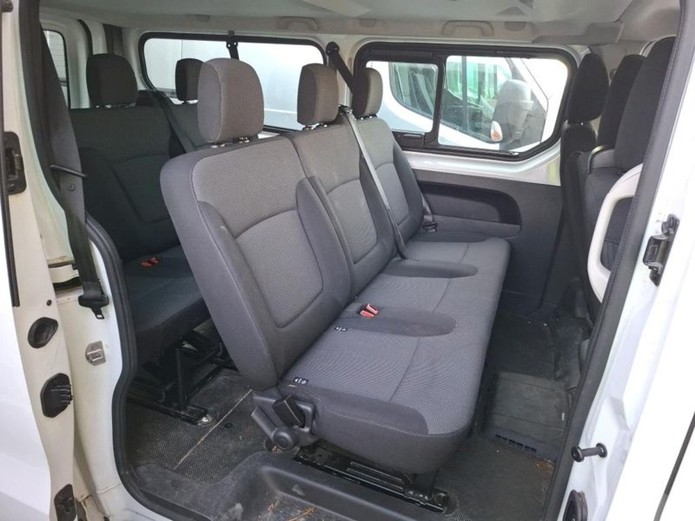 Trafic L2 2.0 BLUE DCI 150CH S&S ZEN 9 PLACES 2023 occasion 56530 Qu&eacute;ven