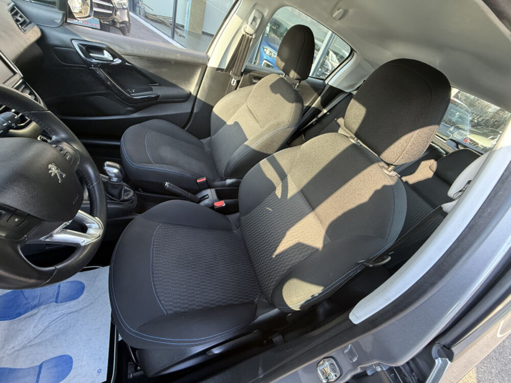 208 1.2 82CH E6.2 EVAP SIGNATURE 5P 2019 occasion 31140 Aucamville