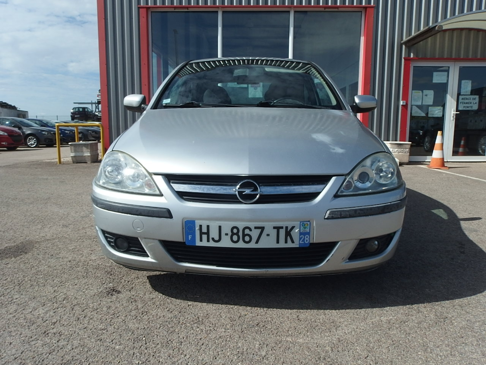 Corsa 1.3 CDTI COSMO 3P 2004 occasion 10600 Savi&egrave;res