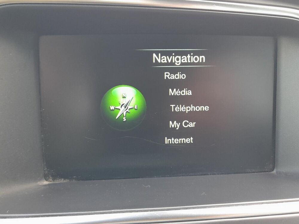 V40 D2 120ch Inscription Geartronic 2016 occasion 27300 Bernay