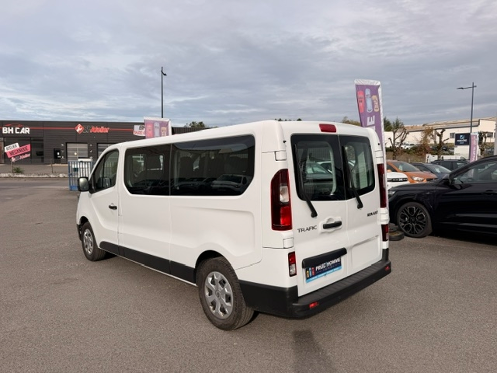 Trafic L2 2.0 BLUE DCI 150CH S&S ZEN 9 PLACES 2023 occasion 16400 Puymoyen