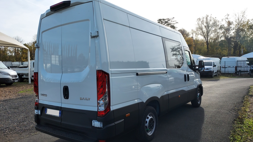 Daily 35S14 2.3 V12 2025 occasion 60600 Clermont