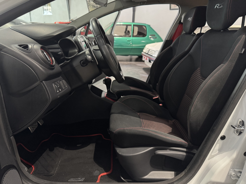 Clio IV 1.6 T 200CH RS EDC 82 800 KM PLB AUTO 2014 occasion 12000 RODEZ