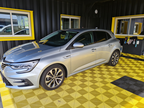 Renault Megane IV 1.5 BLUE DCI 115CH TECHNO 2023 occasion Qu&eacute;ven 56530