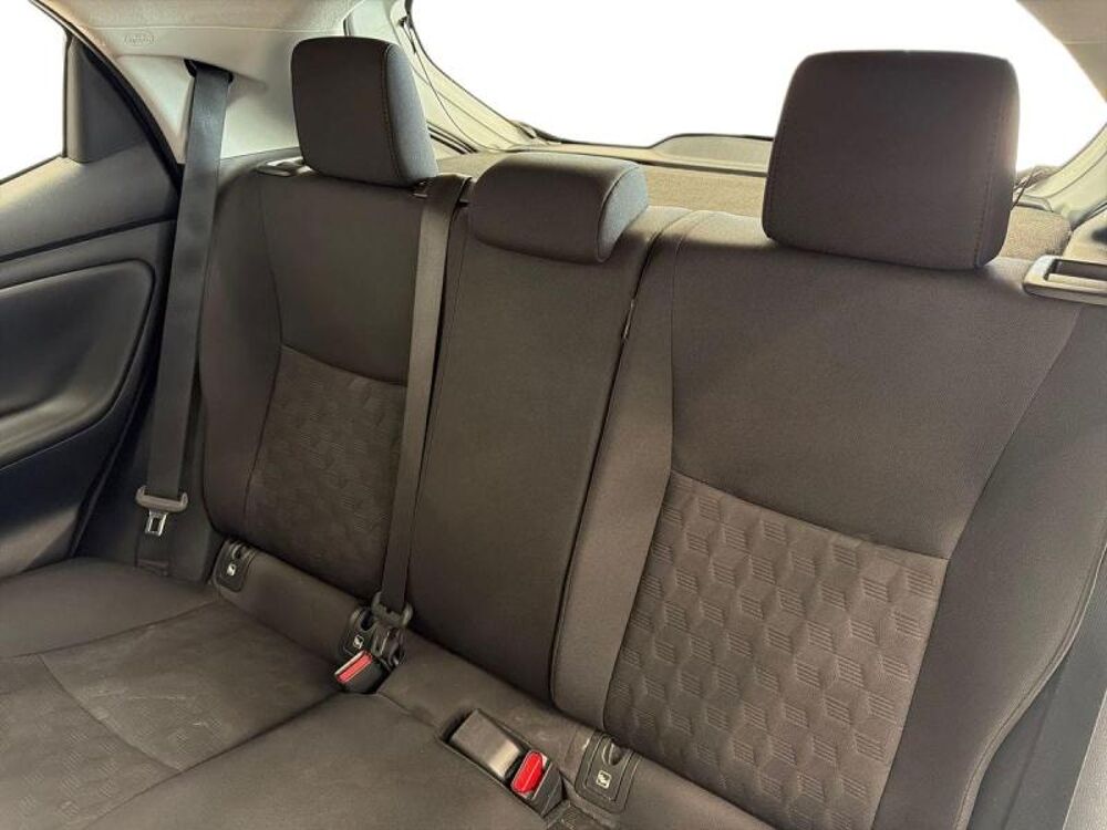 Yaris 120 VVT-i Dynamic Business 5p MC24 2024 occasion 13300 Salon-de-Provence