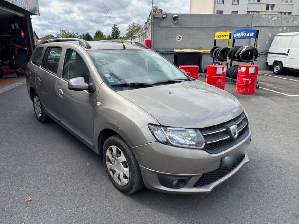 Logan 1.5 DCI 90CH LAUREATE EURO6 5 PLACES 2014 occasion 93220 Gagny