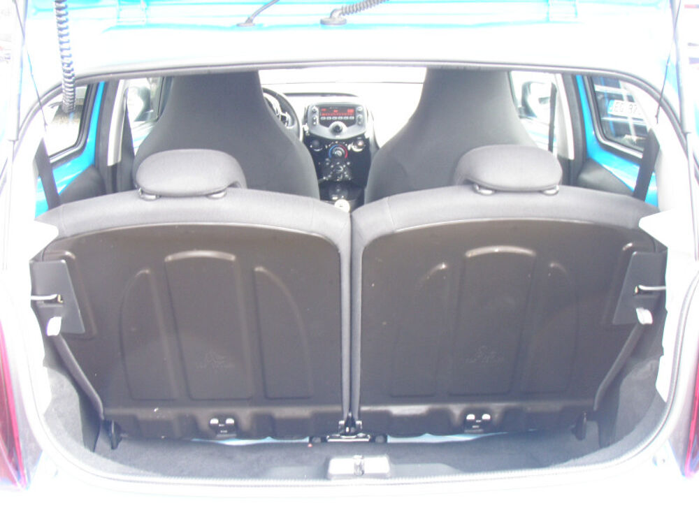 108 1.0 VTI 68 ENVY 5P 2015 occasion 93220 Gagny