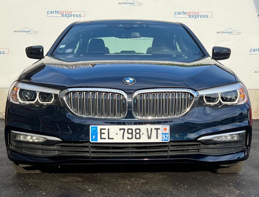 S&eacute;rie 5 (G30) 530EA IPERFORMANCE 252CH BUSINESS 2017 occasion 91200 Athis-Mons