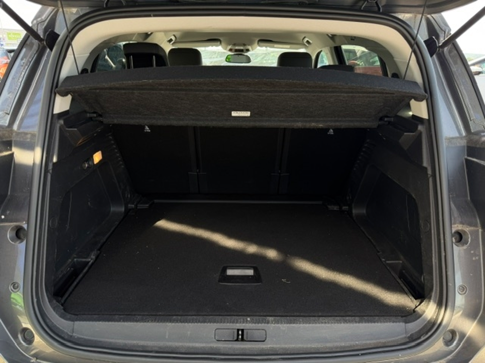 C5 aircross BLUEHDI 130CH S&S SHINE 2023 occasion 16400 Puymoyen