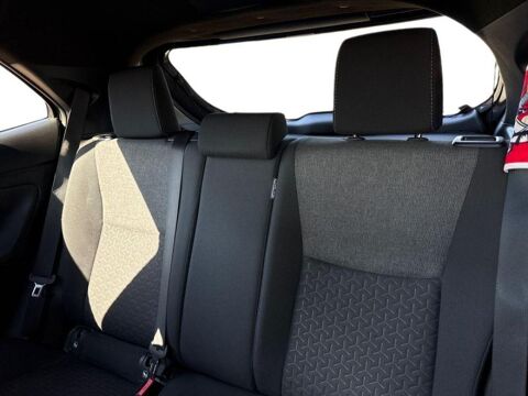 Yaris Cross 116h Design MY22 2023 occasion 13730 Saint-Victoret