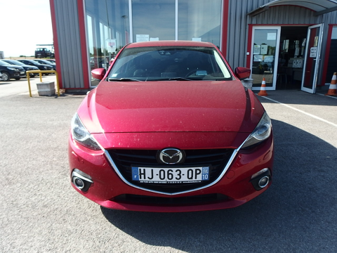 Mazda3 2.2 SKYACTIV-D 150 ELEGANCE 5P 2016 occasion 10600 Savi&egrave;res