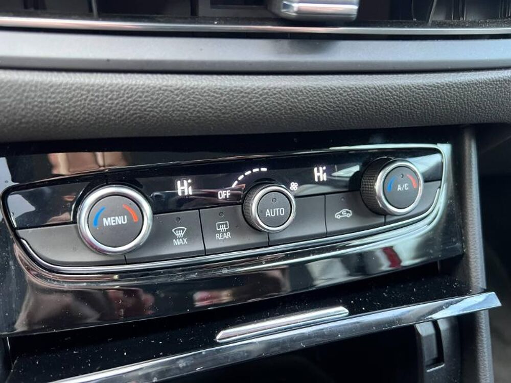 Grandland 1.2 Turbo 130ch Elegance Business 2022 occasion 27930 Normanville