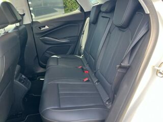 Grandland x 1.2 Turbo 130ch Ultimate BVA 2018 occasion 13200 Arles