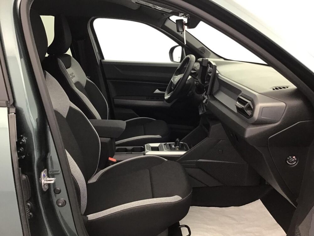 Duster 1.8 hybrid 155ch Journey 2026 occasion 91650 BREUILLET