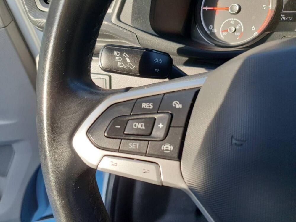 Caravelle 2.0 TDI 150ch BMT Confortline DSG7 Longue 2022 occasion 56400 Brech
