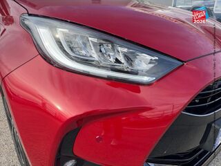 Yaris 130h Collection 5p MY26 2026 occasion 25000 Besan&ccedil;on