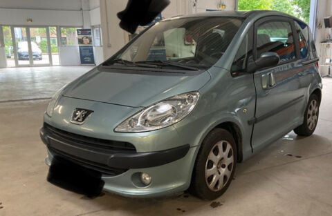 Peugeot 1007 1.6 16V DOLCE 2-TRONIC