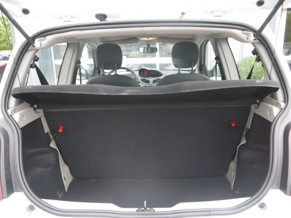 Twingo II 1.2 LEV 16V 75CH AUTHENTIQUE 2009 occasion 38260 La C&ocirc;te-Saint-Andr&eacute;