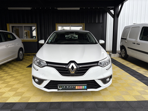 Megane IV 1.5 BLUE DCI 95CH AIR NAV REVERSIBLE 117G 2019 occasion 56530 Qu&eacute;ven